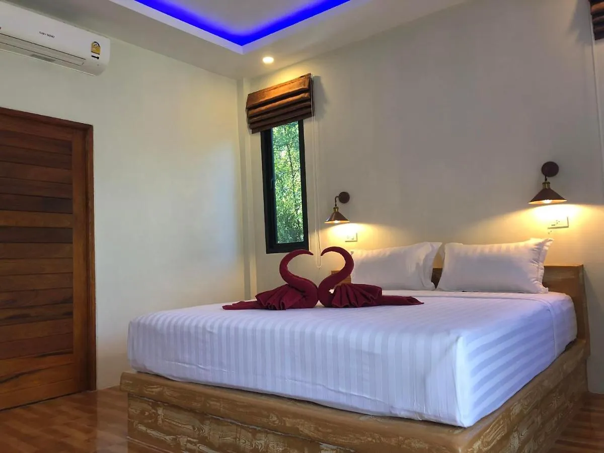 Lanta Living Bungalow 코란타 샬레
